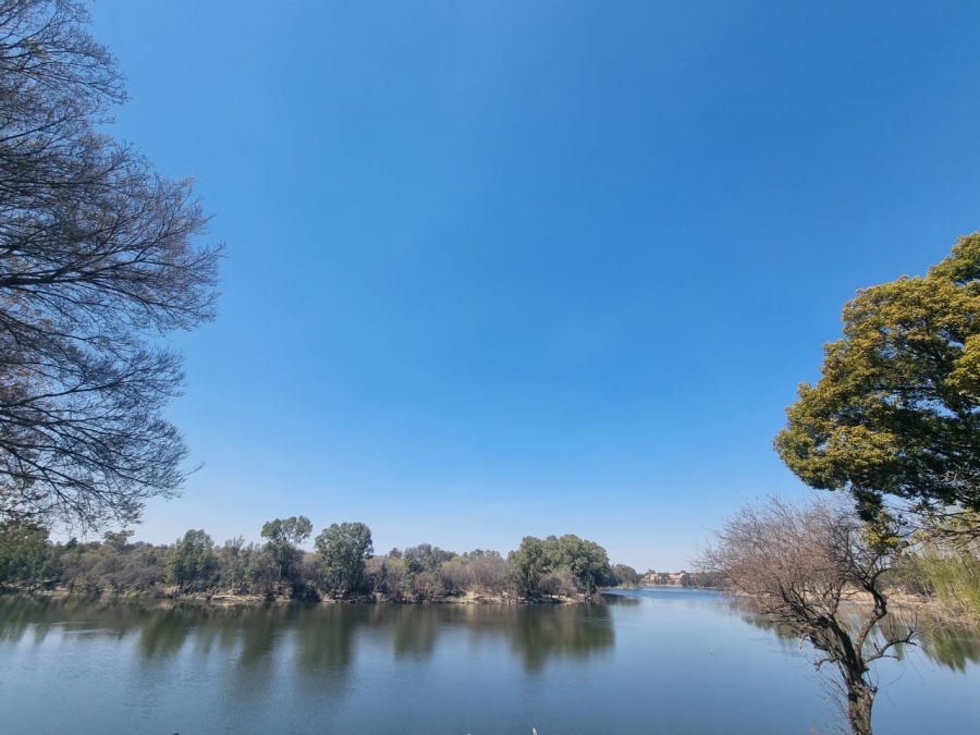 3 Bedroom Property for Sale in Lindequesdrif North West